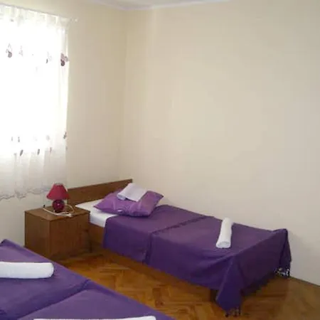 One Bedroom Appartement At Zadar Zára